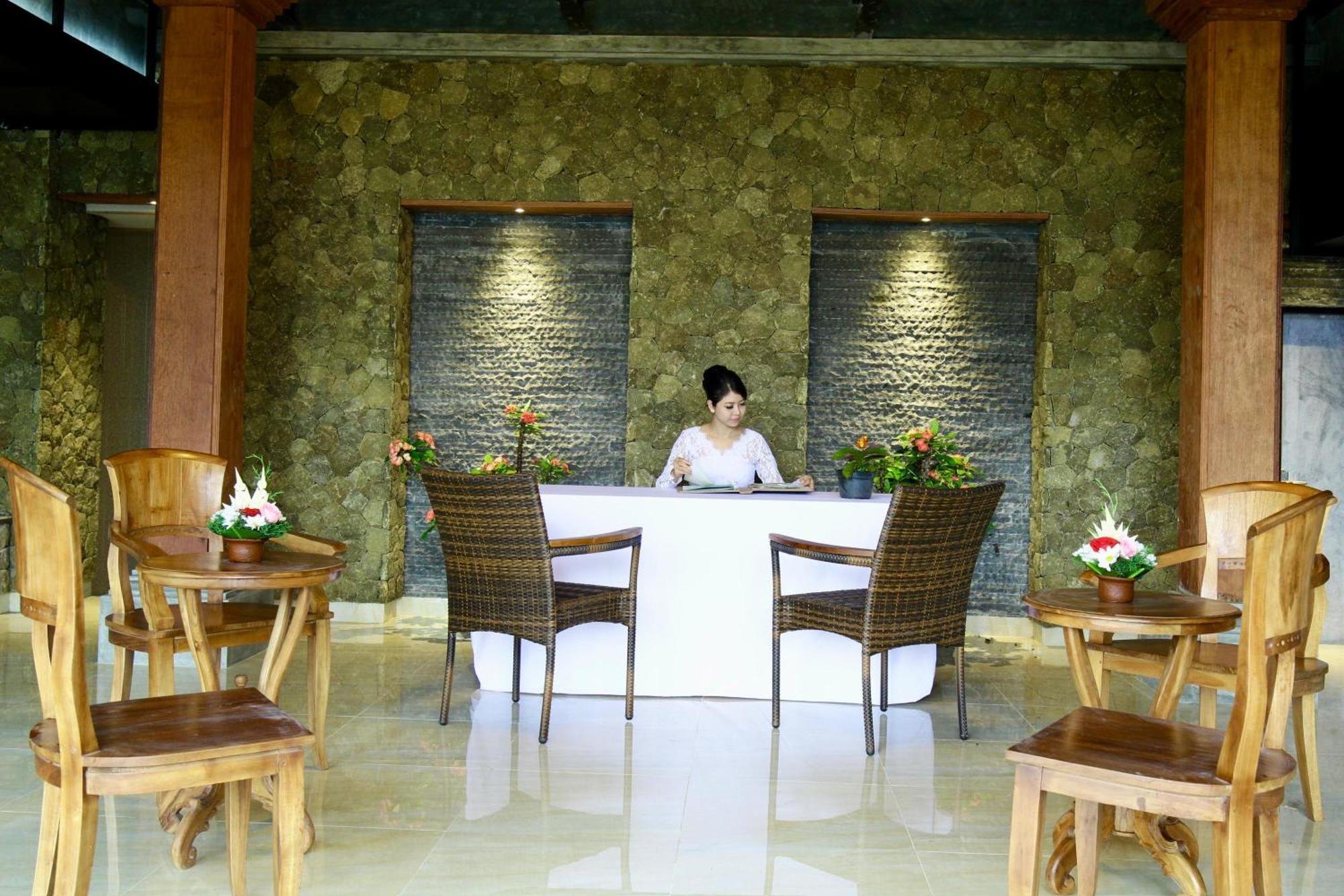 Puri Karang Besakih Otel Menanga Dış mekan fotoğraf